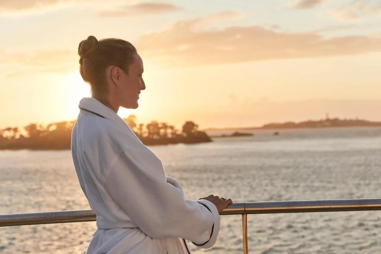 Residences Valdys Thalasso & Spa De Rockroum Roscoff 3*,
